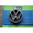 Emblemat przedni VW